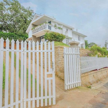 Biet Thu Trang Da Lat Vila Exterior foto